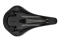 Fizik Selle Vento Argo R3 Adaptive 5 Fizik Selle Vento Argo R3 Adaptive -Vélo Pièces Magasin 20110374 Fizik Vento Argo R3 Adaptive Sattel 70F1D00A1P002 4